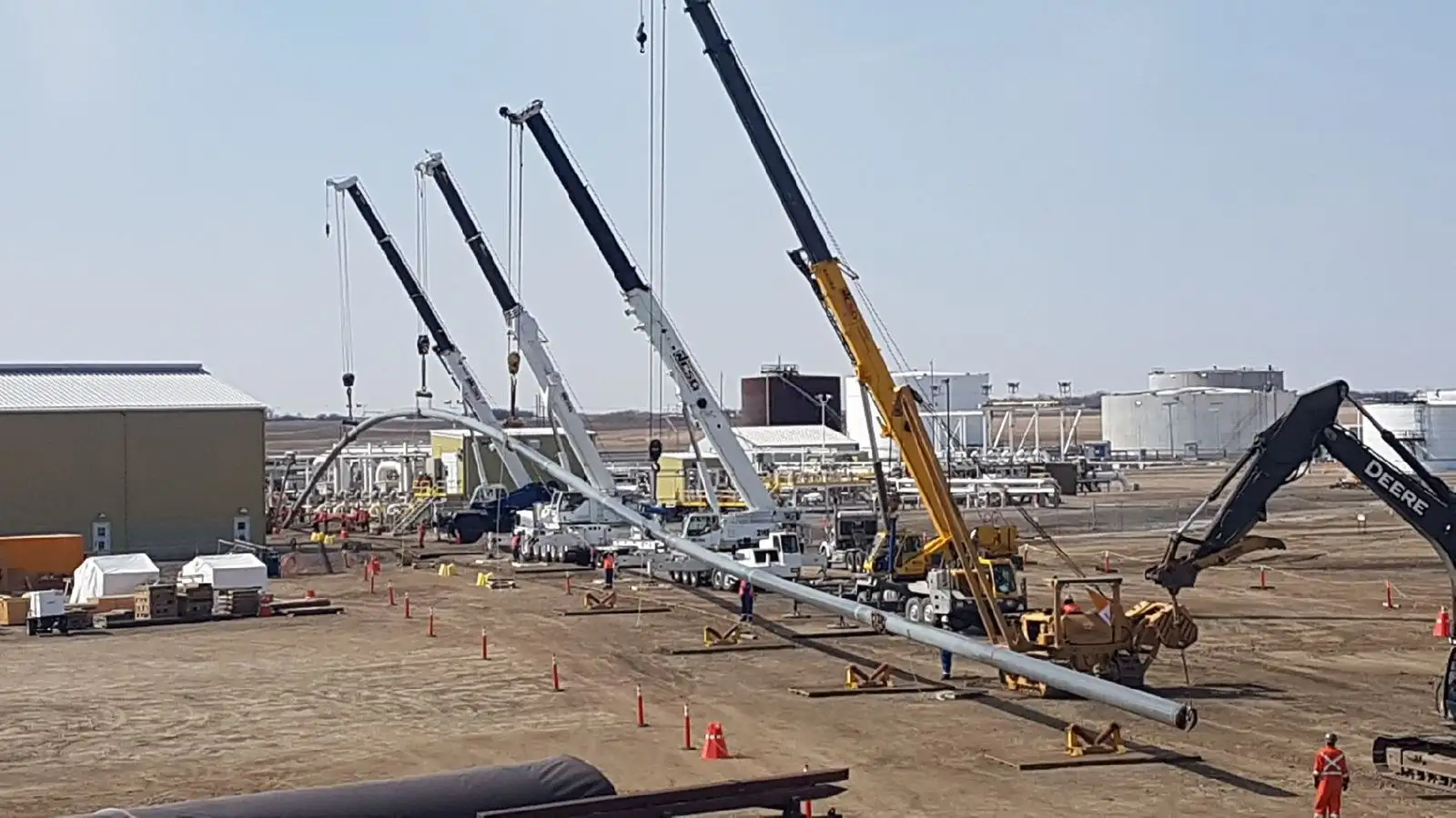 HDD rig set up at a crossing site